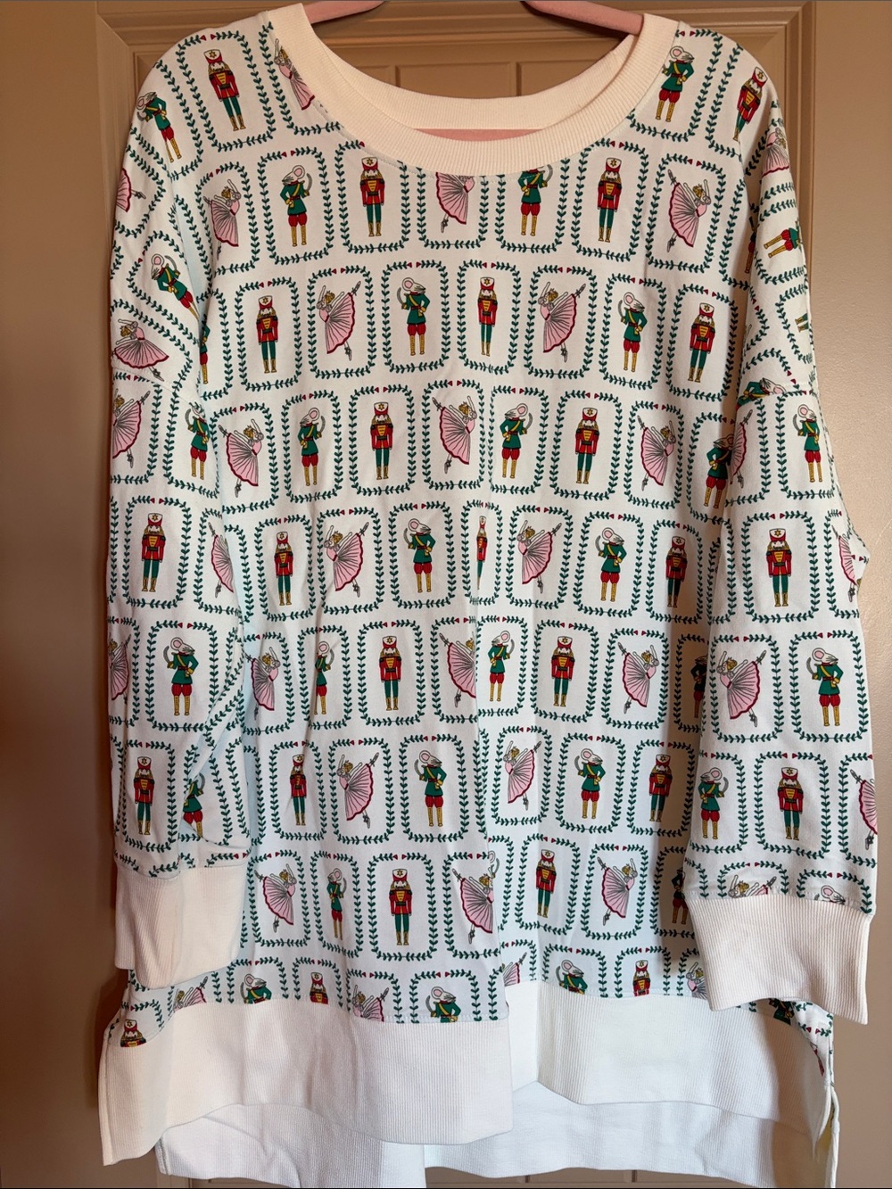 LuLaRoe Christmas Sweatshirt Size XL